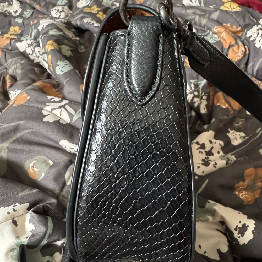 Coach Pebbled Black Crossbody Bag - Picture 6 of 9